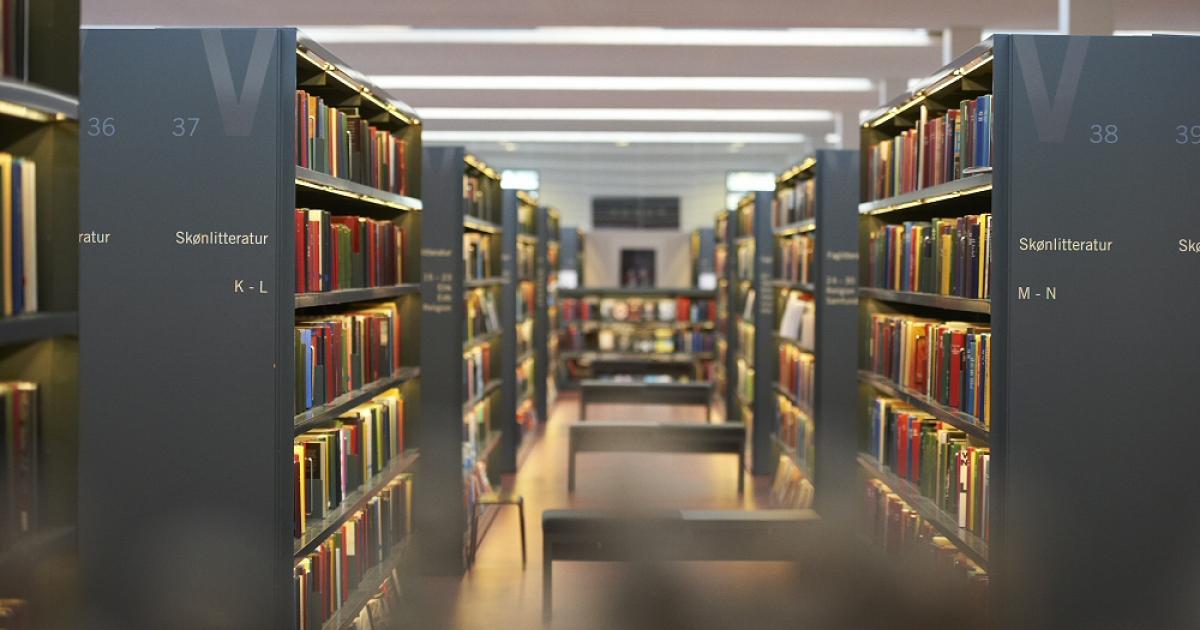 Nyt på hylderne for voksne | Albertslund Bibliotek